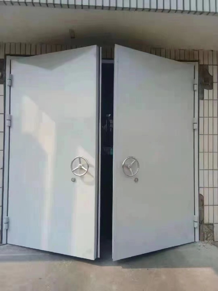 防爆门